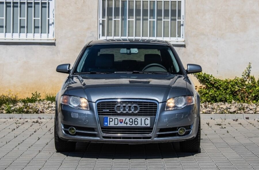AUDI A4 2.0 TDI QUATTRO - 2