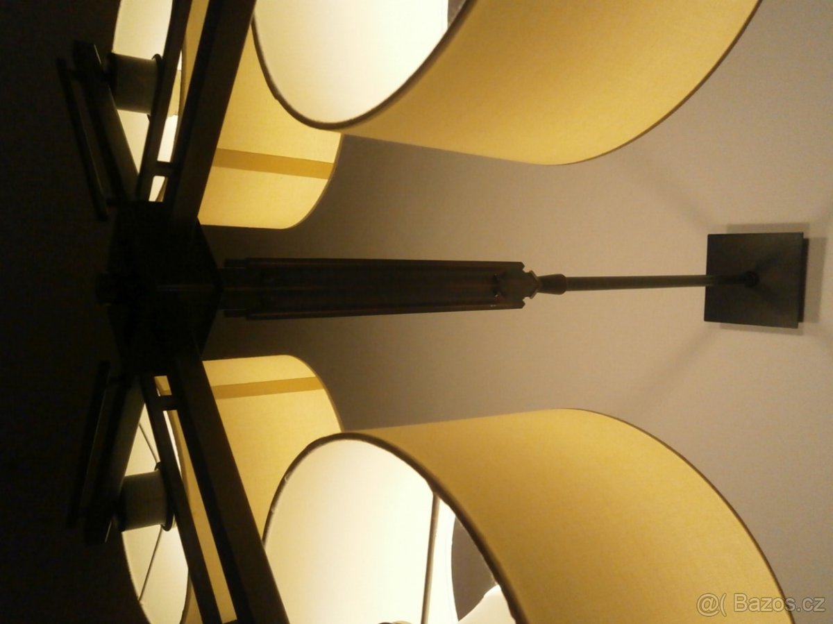 Lust- 4 ramenný- kovový - 2