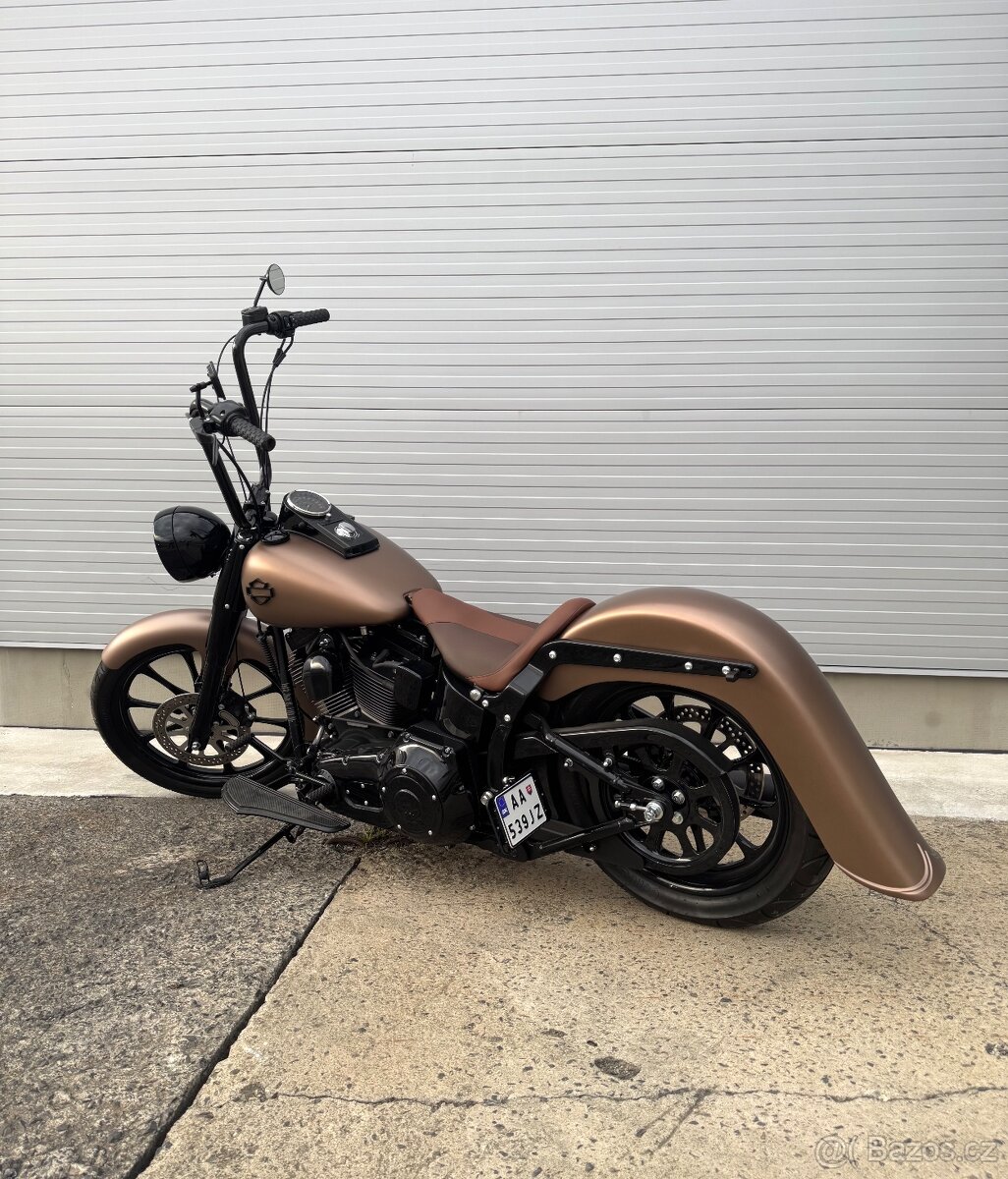 Harley Davidson Softail Heritage 1450 - Custom Chicano - 2