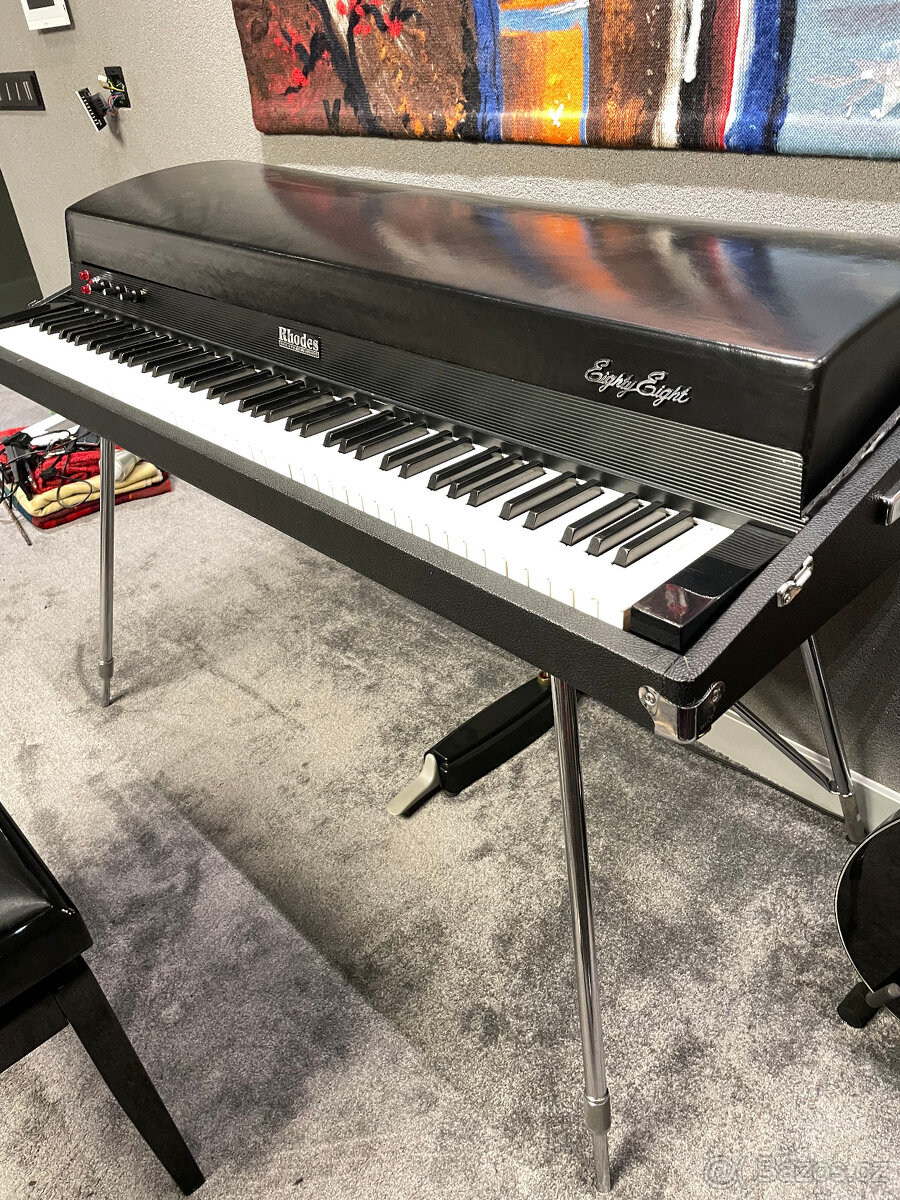 RHODES FENDER PIANO - 2