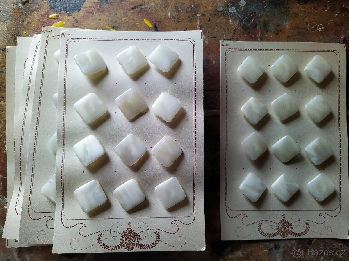 Staré nepoužité knoflíky - 2