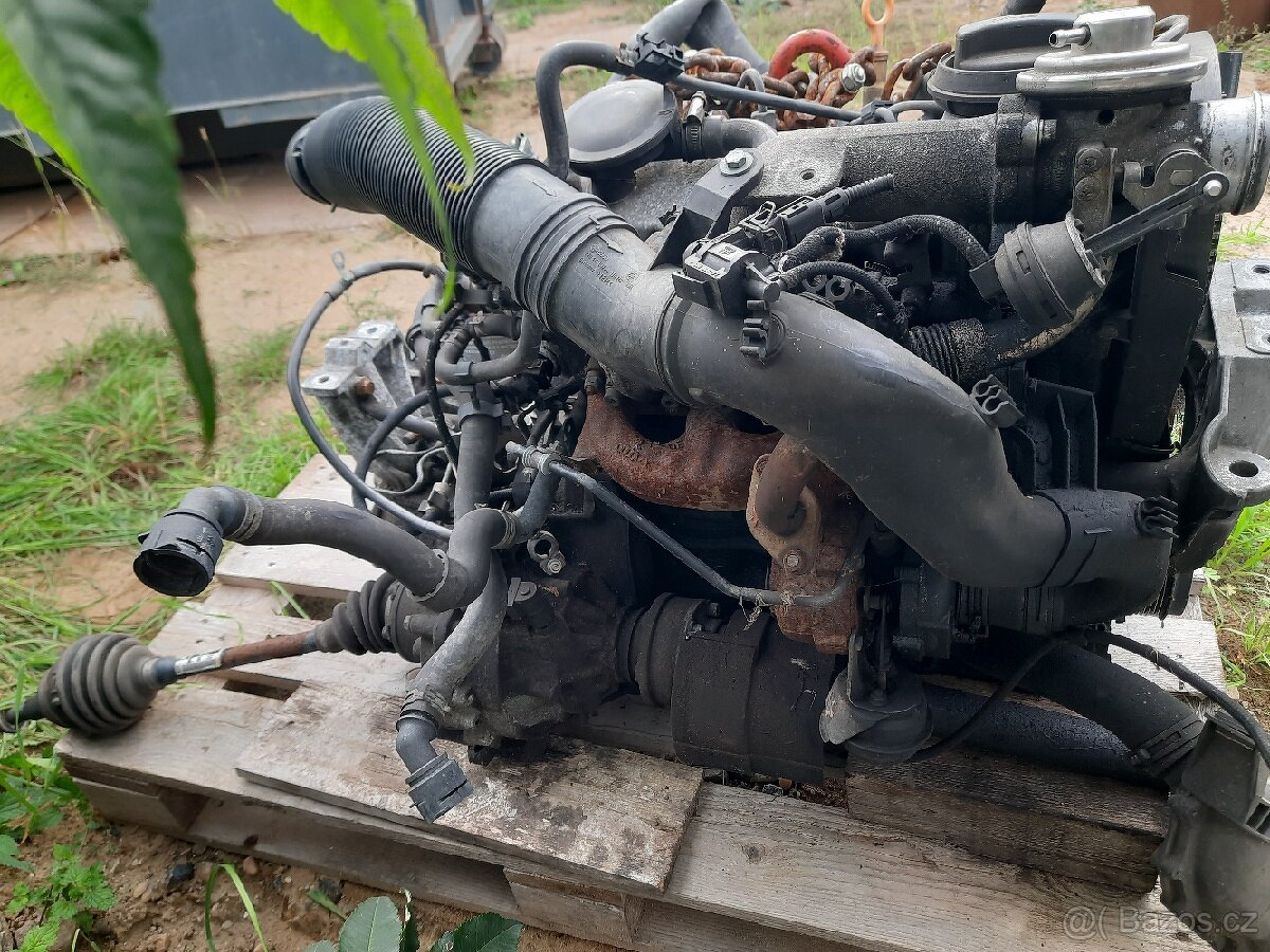 Díly motoru 1.9tdi AHF 81kw - 2