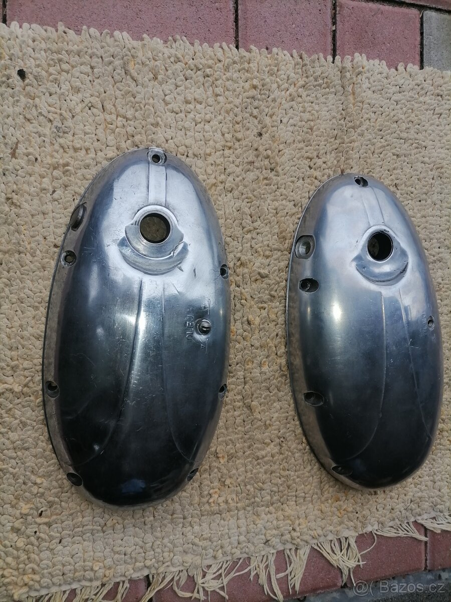 Čz 175/125 víka motoru - 2