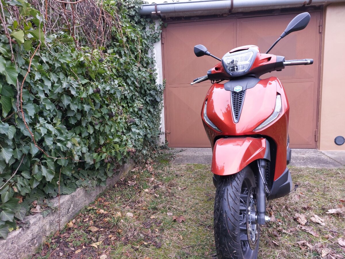 Piaggio Beverly 400 HPE - 2