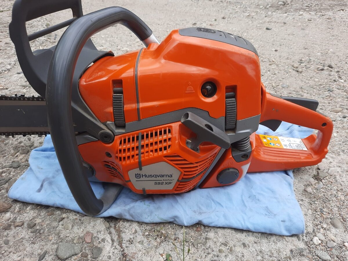 Motorova pila Husqvarna 592xp - 2