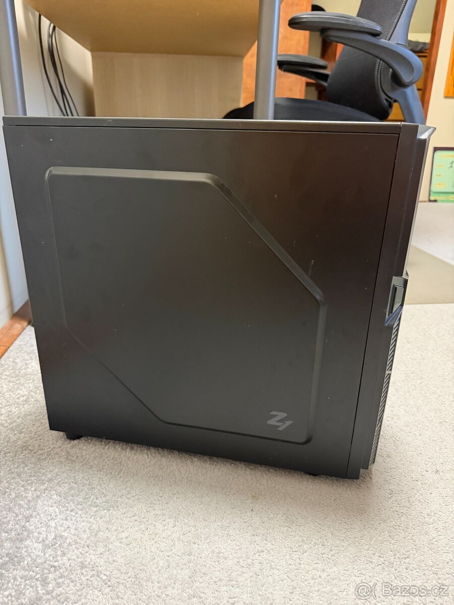 Herní počítač + monitor AOC - 2