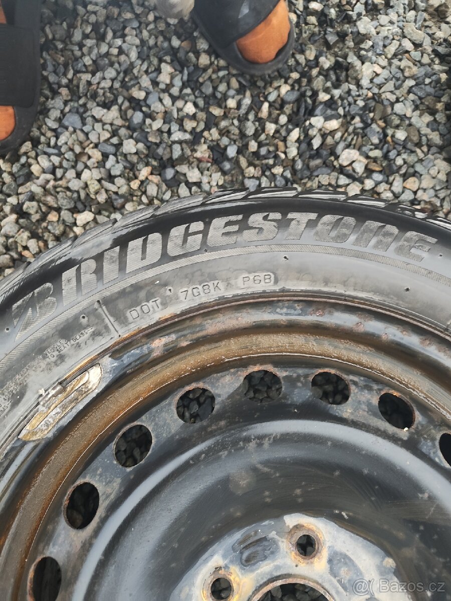 Zimní guma + plech 205/55 R16 - 2