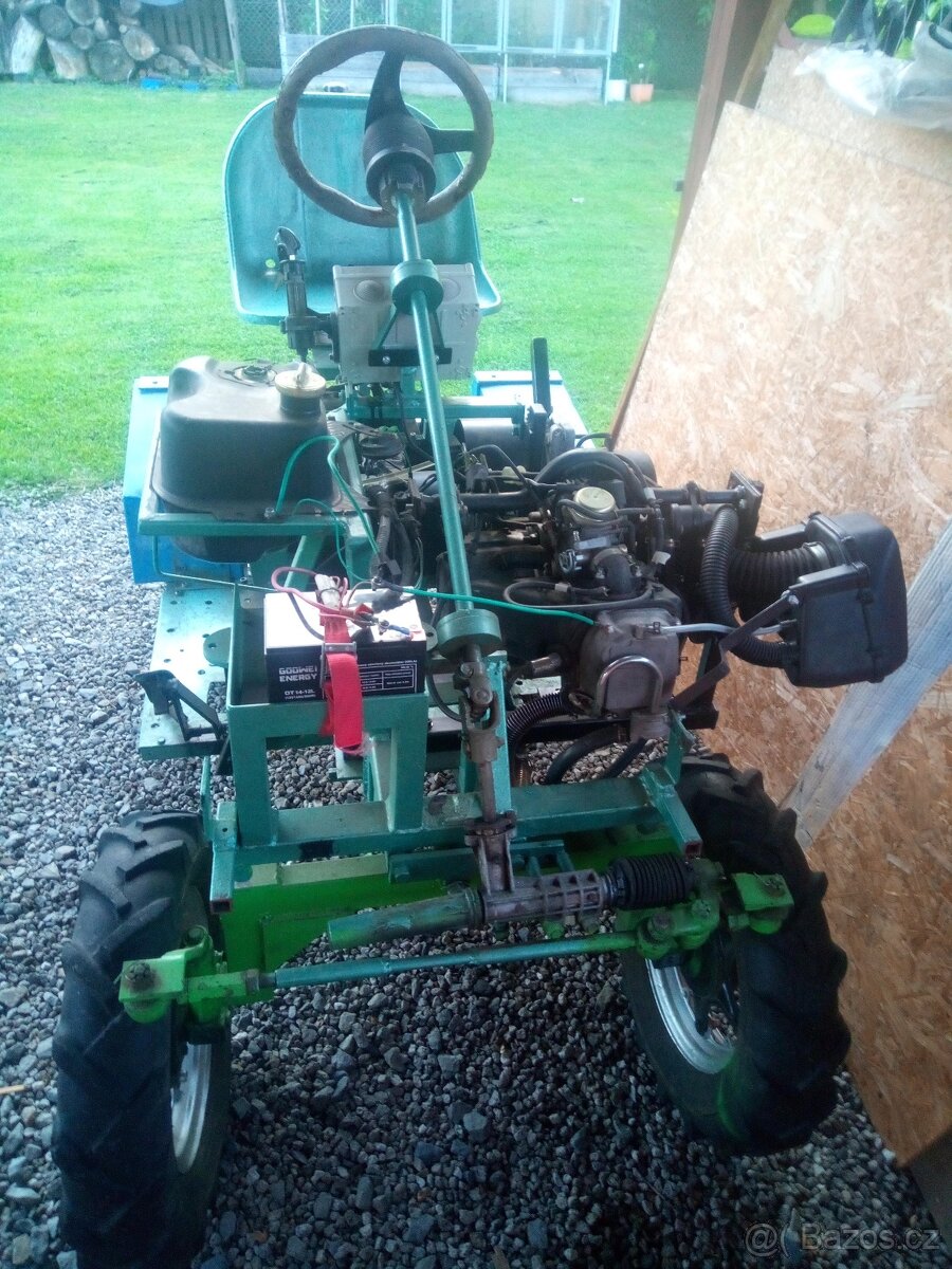 Malotraktor, traktor domácí výroby, samodomo - 2