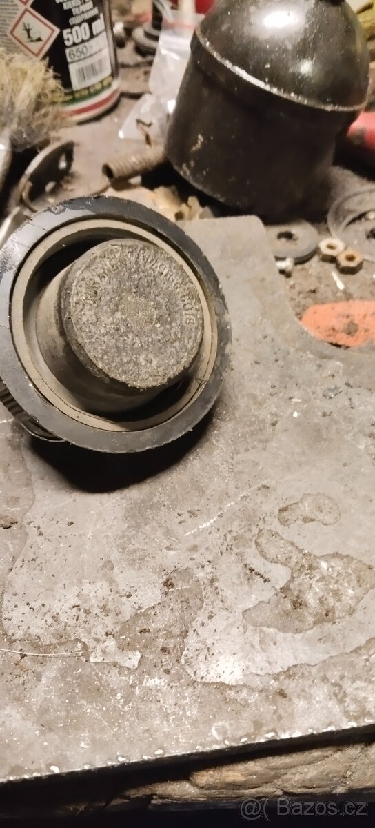 Zátka nádrže Skoda - 2