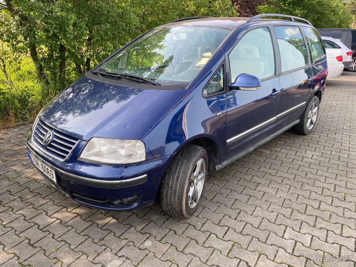 VW Sharan 2.0 tdi 7 míst - 2