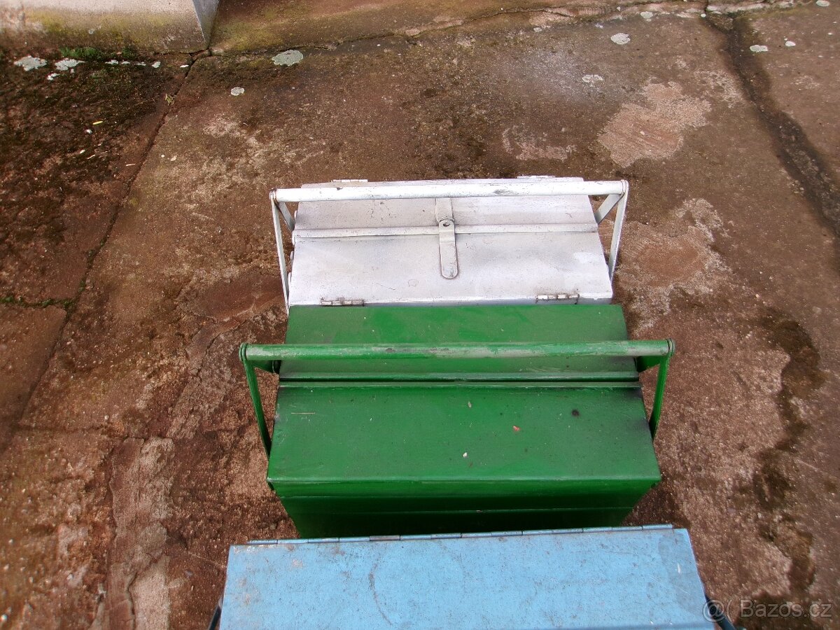 basa na nářadí - 2