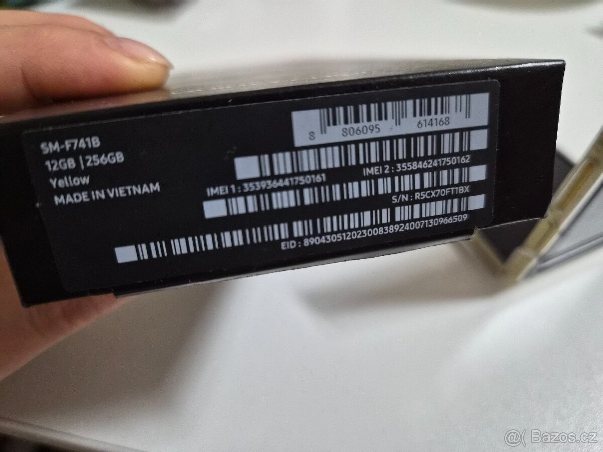 Samsung Galaxy Z Flip6 (F741B), 12GB/256GB Yellow - 2