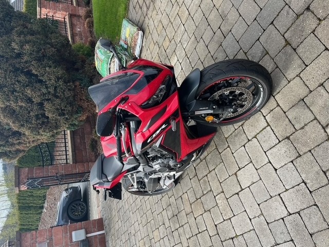 HONDA CBR 650 R - 2