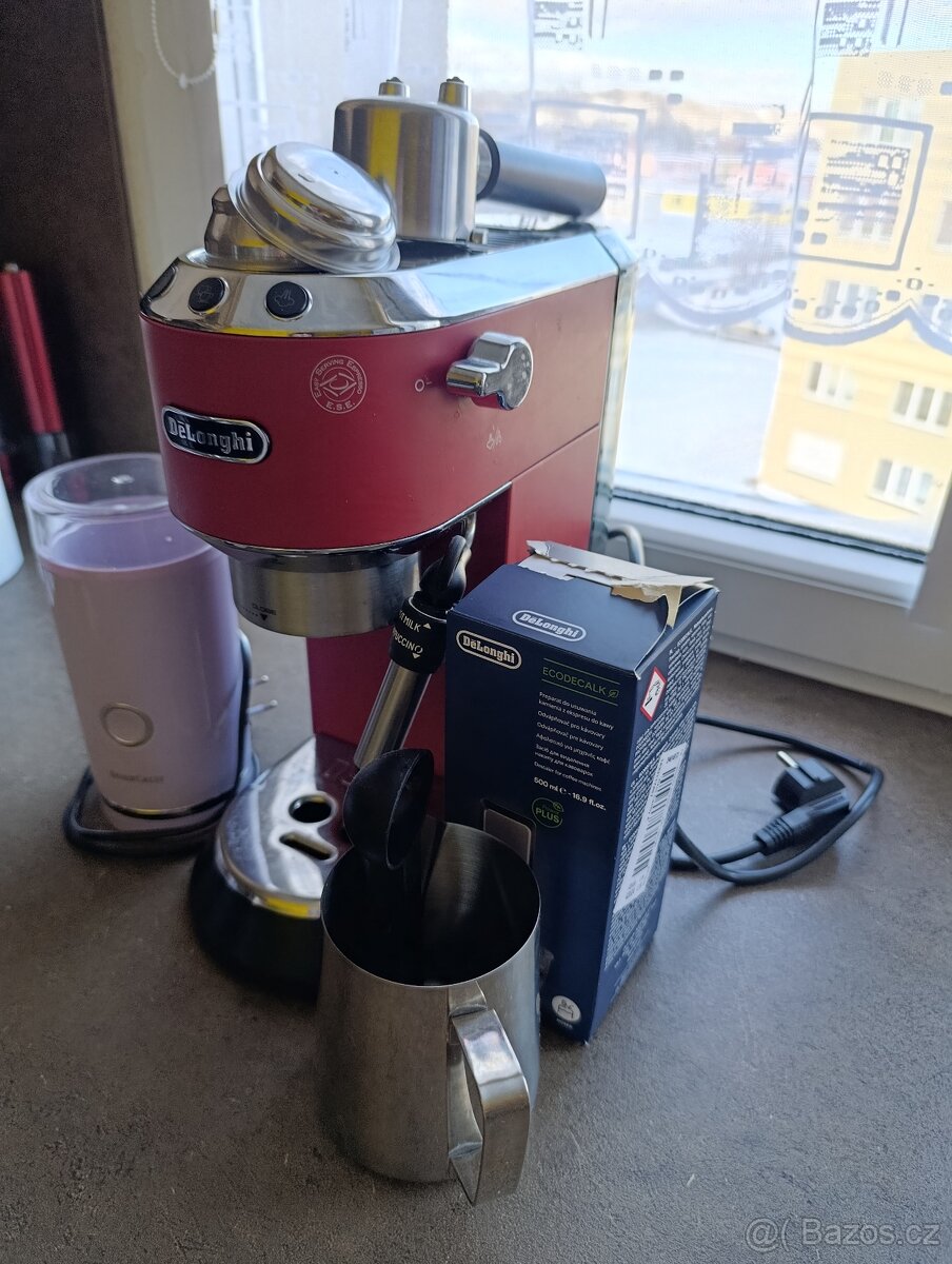 Prodám kávovar DeLonghi - 2