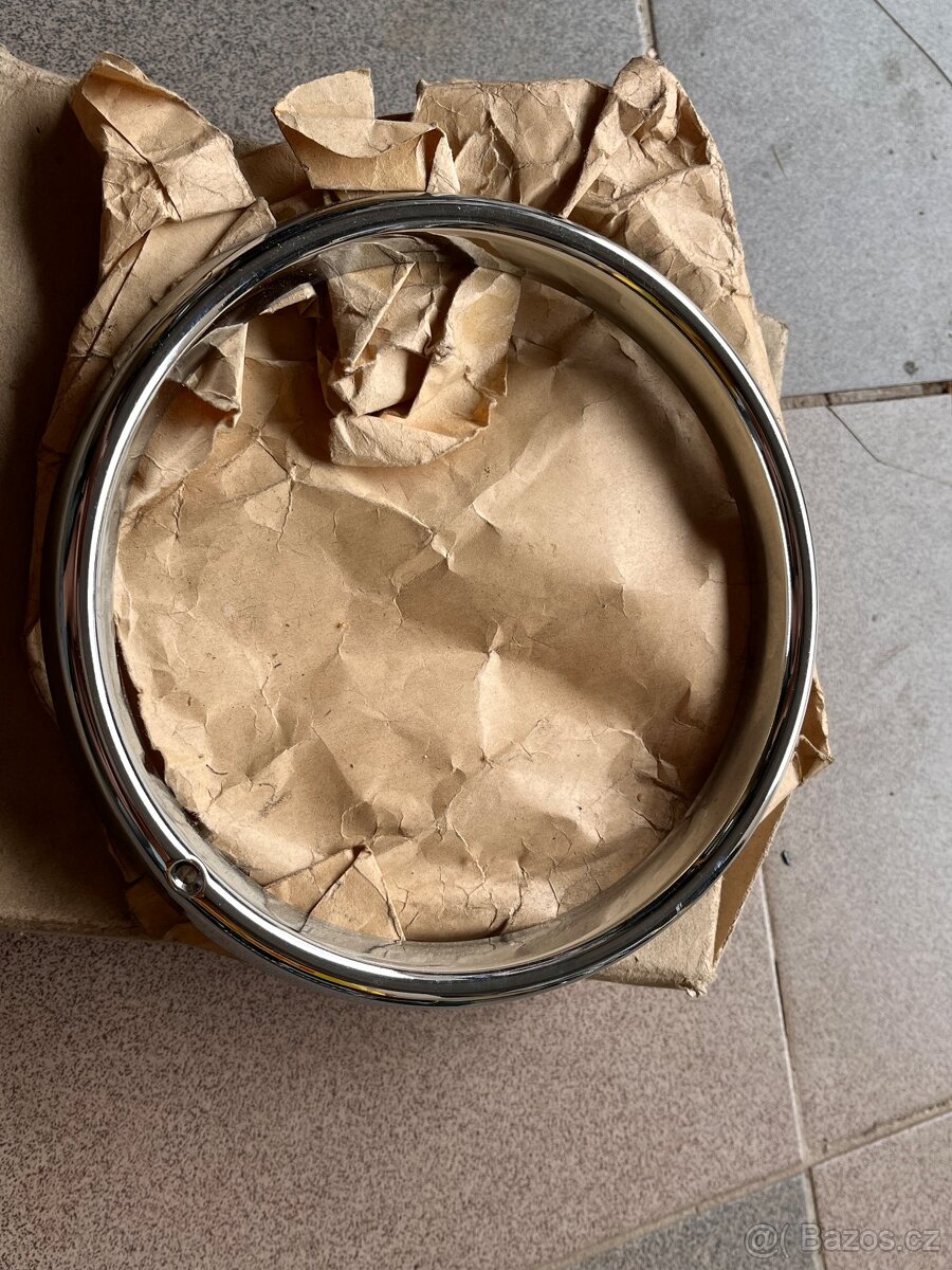 Nárazník plus obruč na svetlo - 2