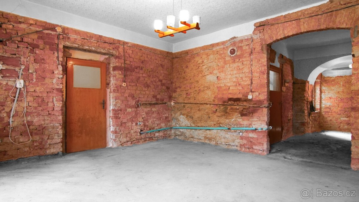 Prodej rodinného domu, 270 m2, Seč - 2