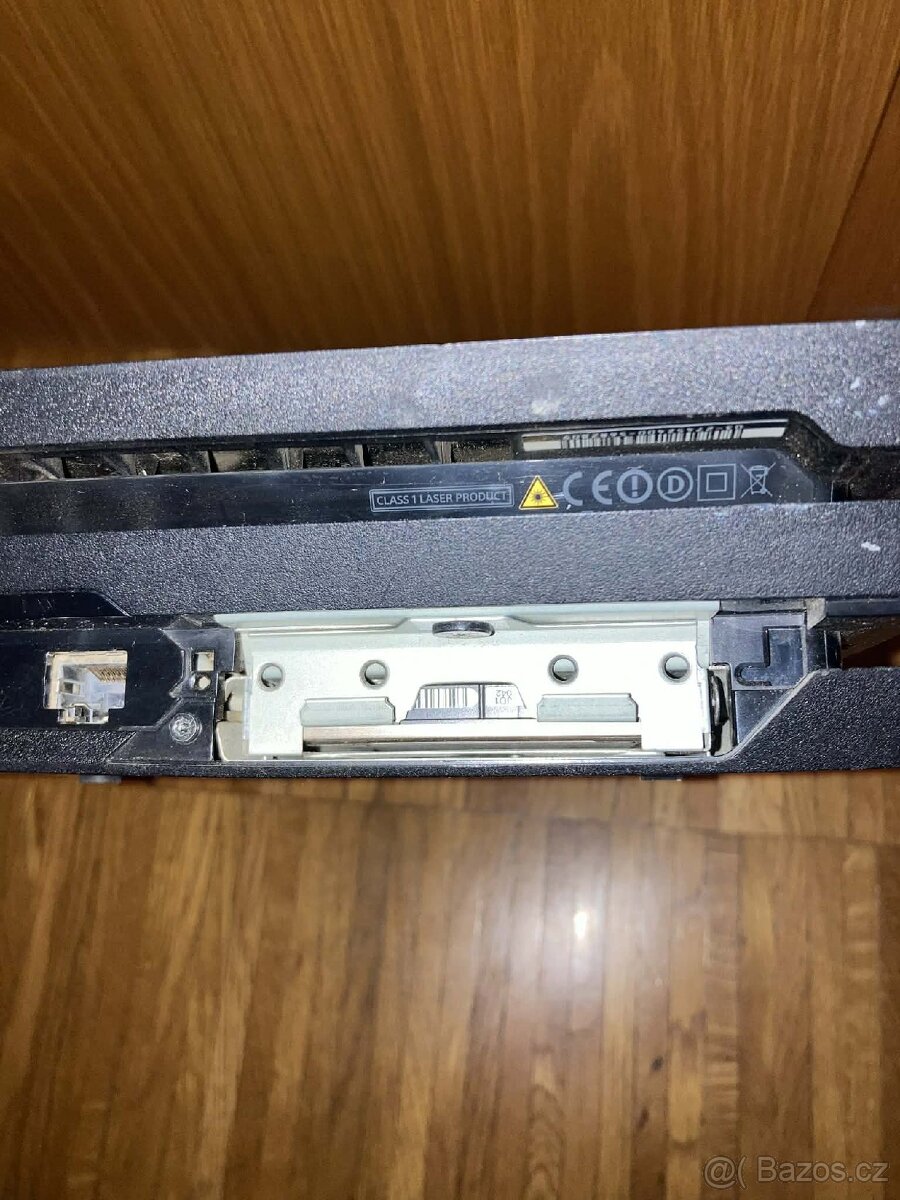 PS4 Pro 1TB - 2