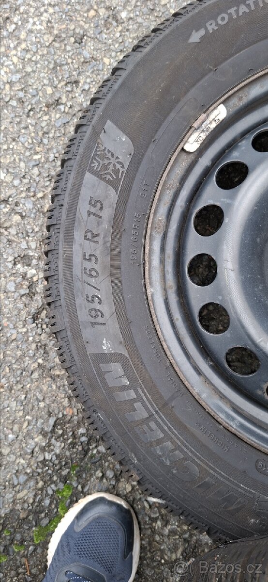 Prodám zimní plechové disky vč pneumatik - 2
