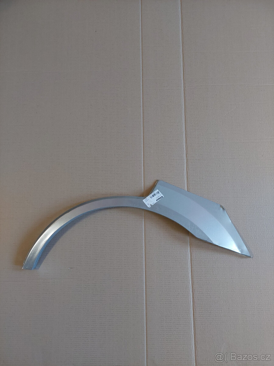 Prodám nový lem zadního blatníku levý KIA SORENTO 2002-2009 - 2