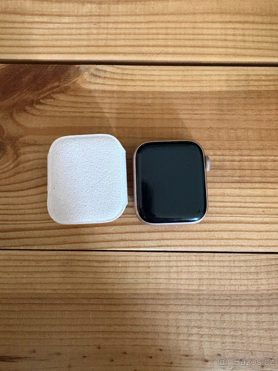 Apple Watch Series 5 - 2