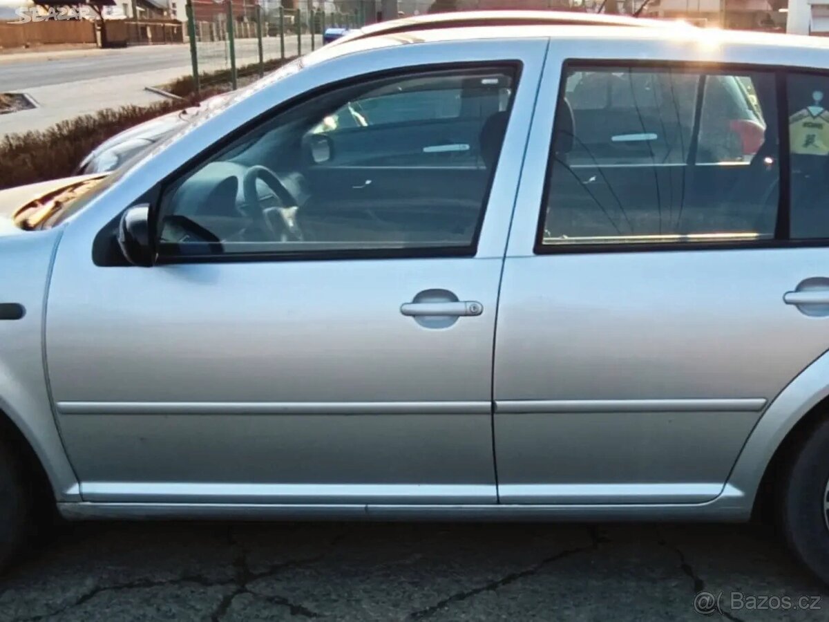 Volkswagen Golf IV - 2