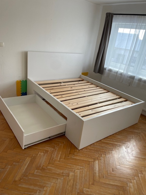 Postel 200x160cm - 2