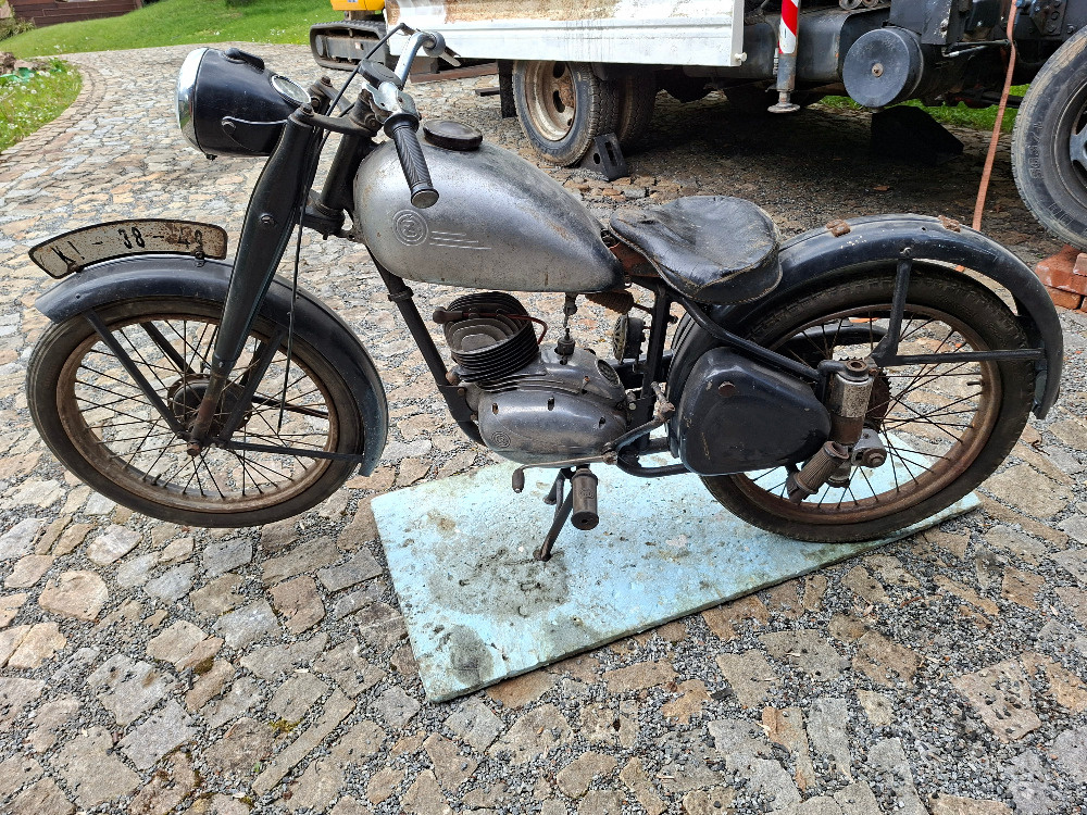 ČZ 150C - 2