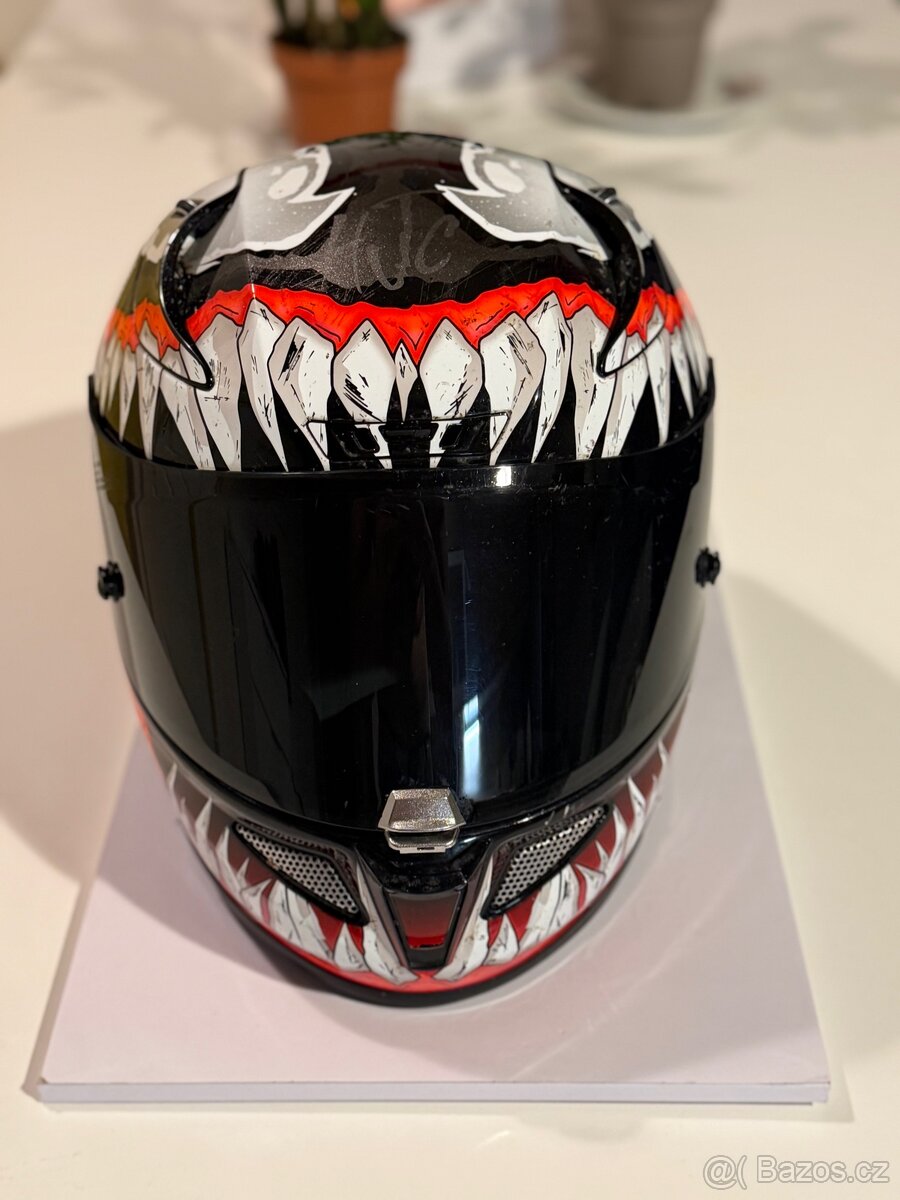 Helma HJC Venom - 2
