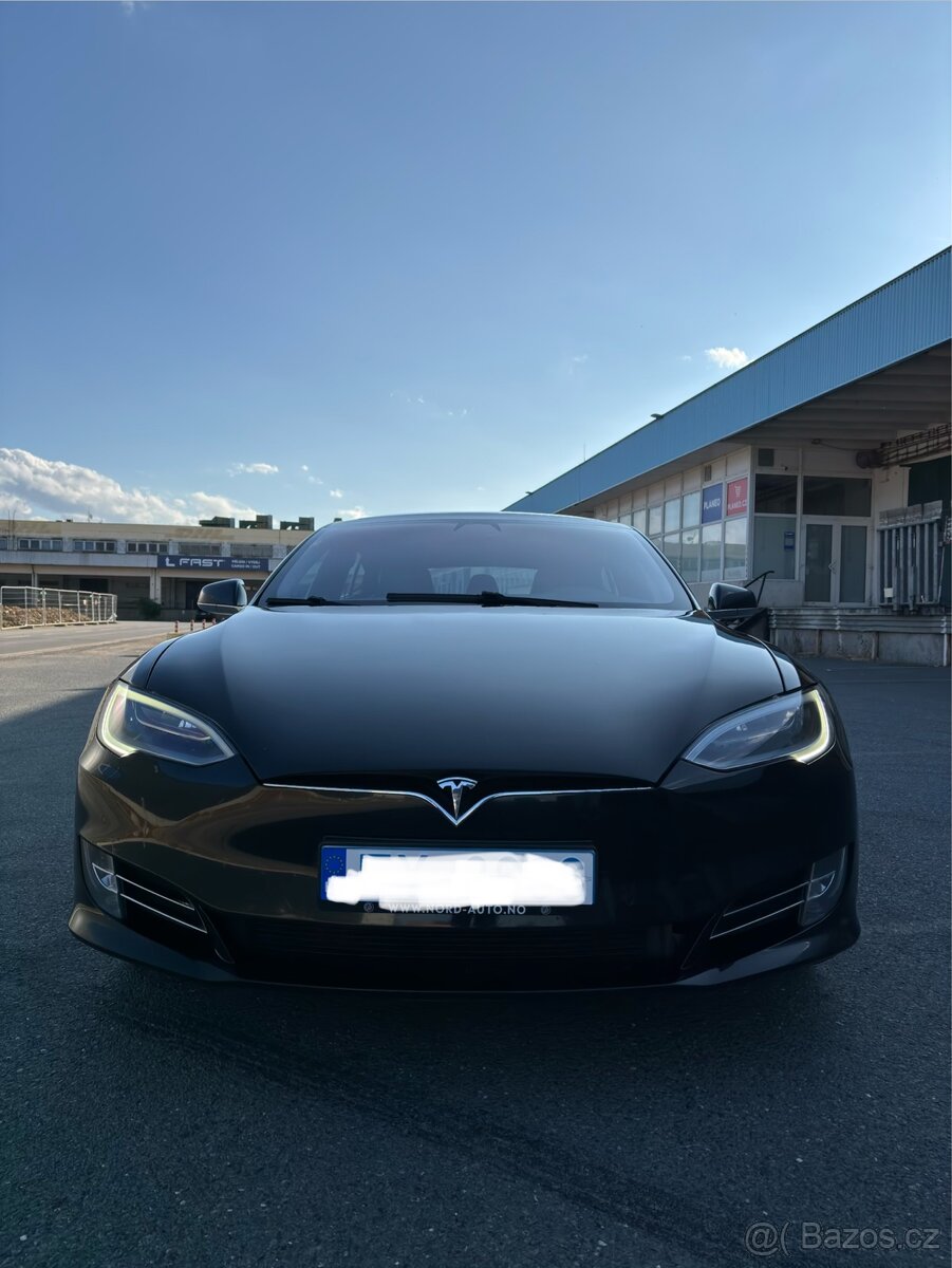 Tesla model s 100D - 2
