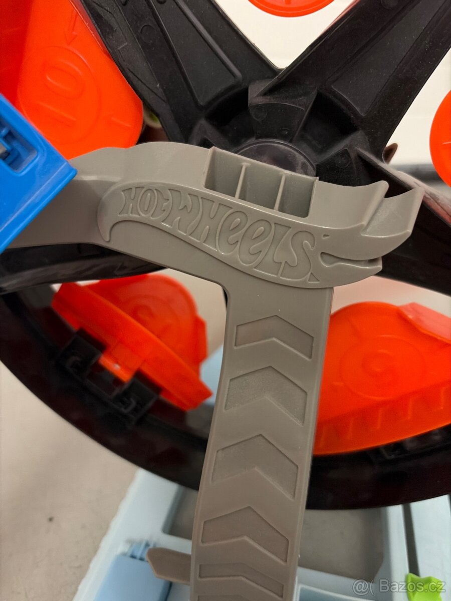🏎️🔥 Hot Wheels Dráha Kdo s koho - 2
