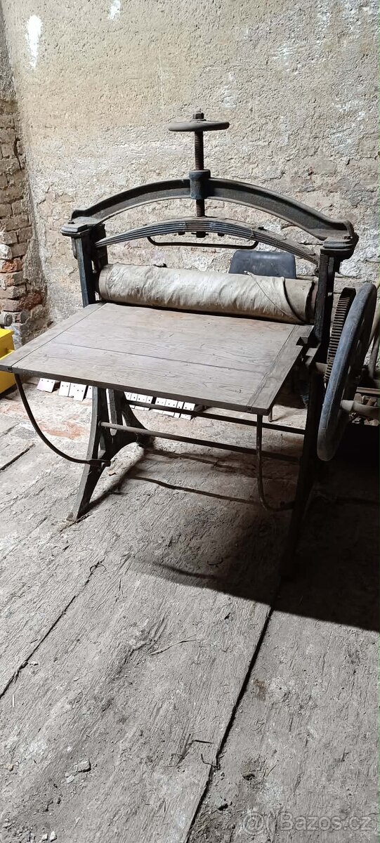 Historický mandl - 2