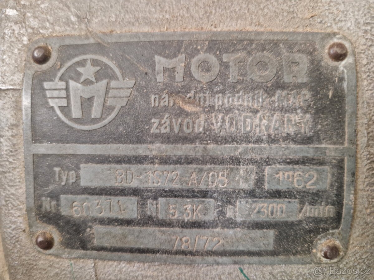 Motor PF 62 - funkční s pákou - 2