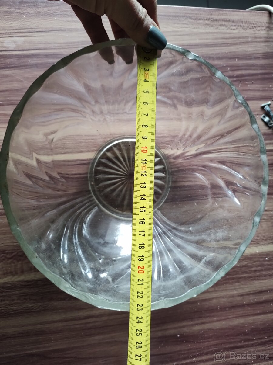 Skleněná mísa (na ovoce) - 2