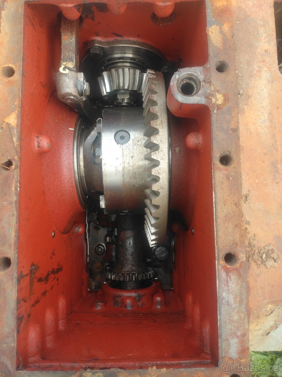 Díly Zetor 3011 - 2