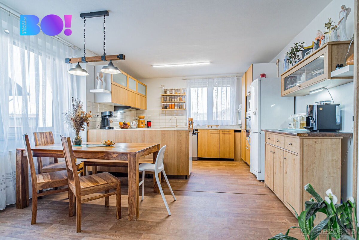 Prodej rodinného domu 250 m², Bělá - 2