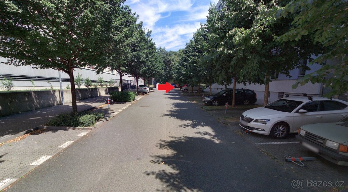 Parkovací stání Praha-Prosek - 2