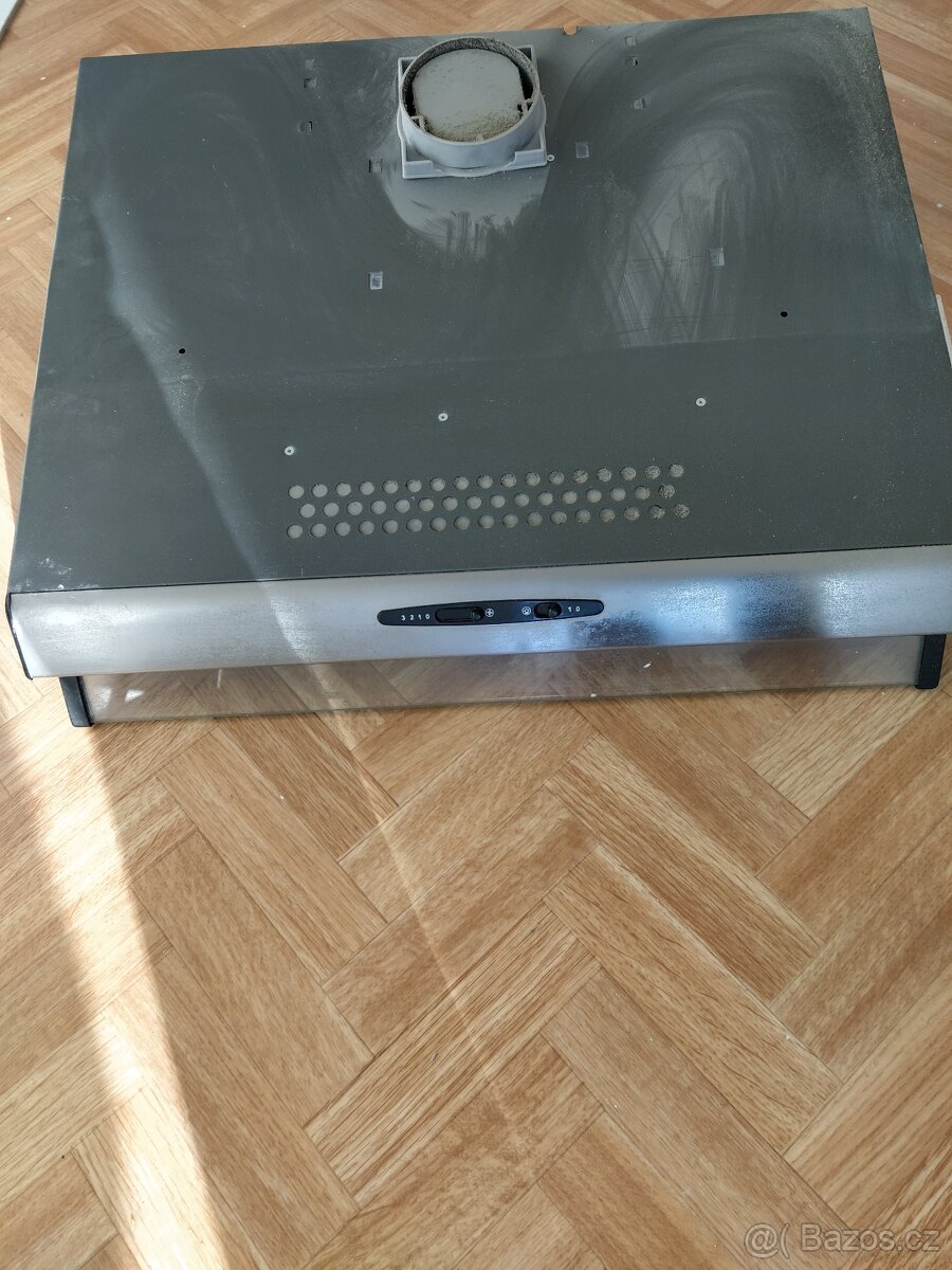 Elektrická trouba + digestoř - 2