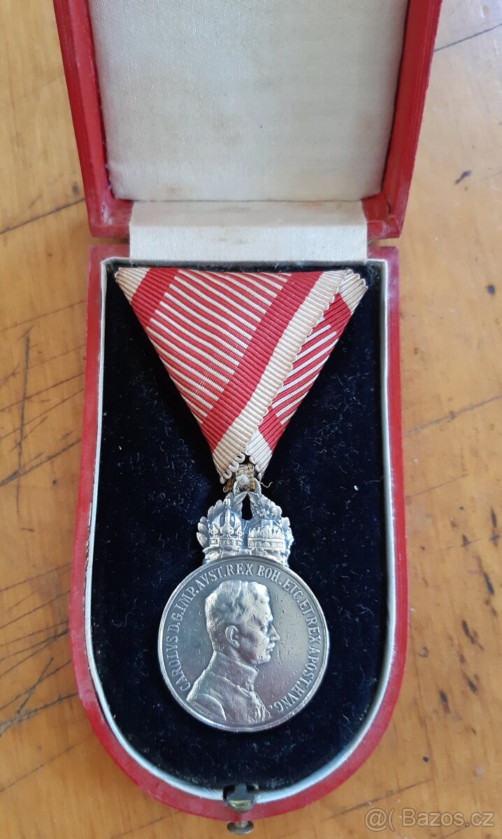 RU Ag signum laudis v etui, Karel I.,stříbro - 2