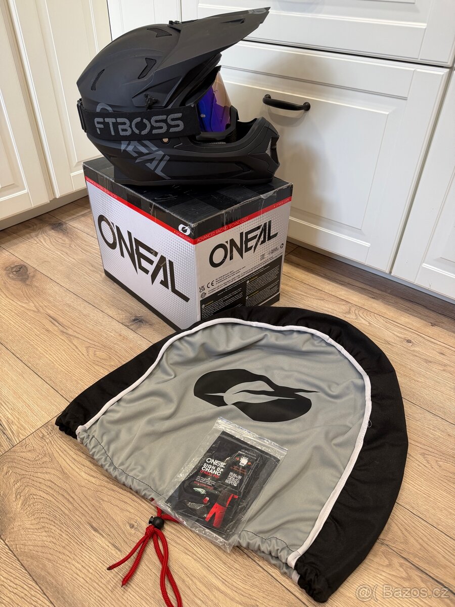 Motokrosová helma O’Neal + brýle + příslušenství - 2