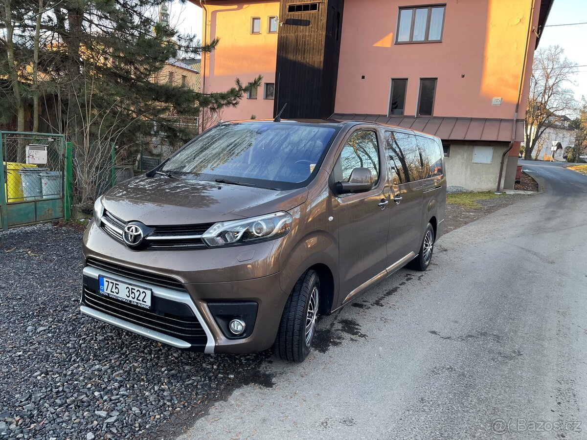 Proace Verso 2.0 Diesel, 106kw M1 - 8 míst - 2