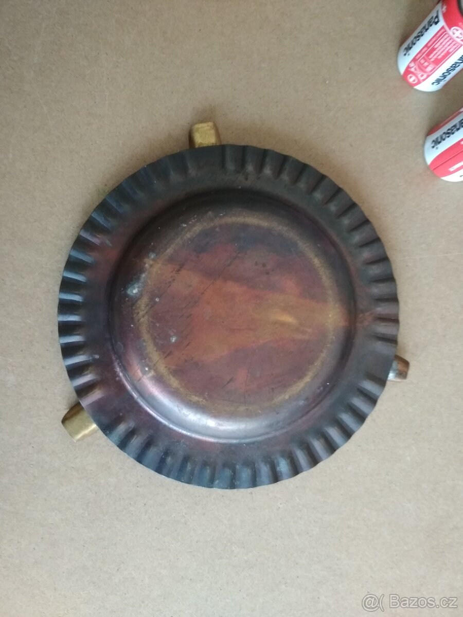 Prodam stary popelnik - 2