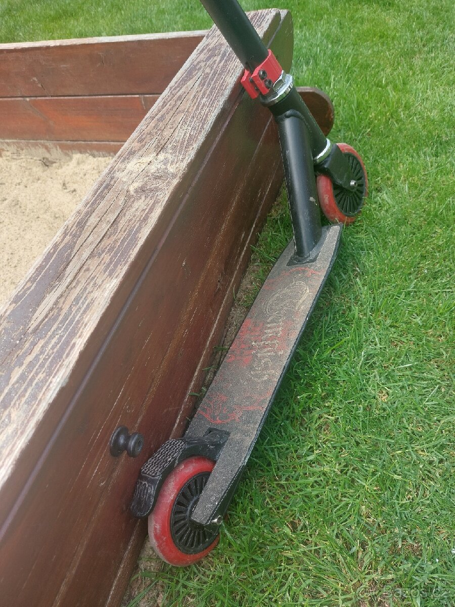 Kolobezka Tempish - 2