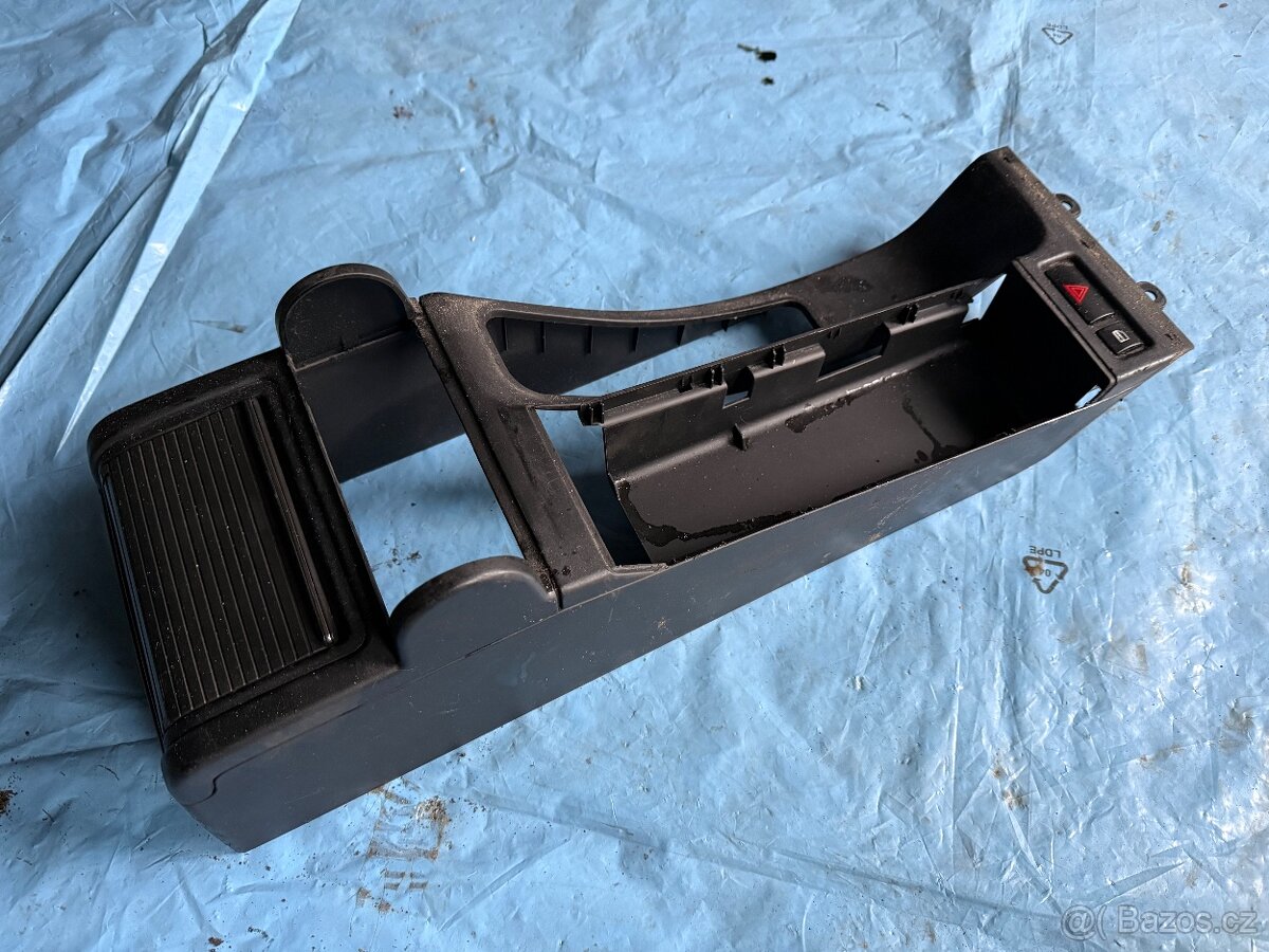 BMW e46-Středový tunel - 2