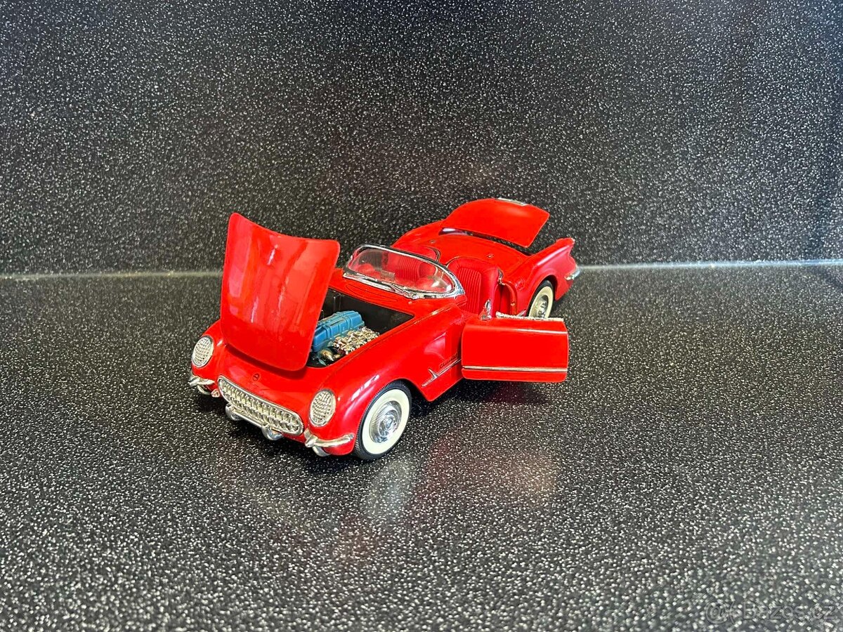Chevrolet Corvette '54 Convertible 1:18 - 2