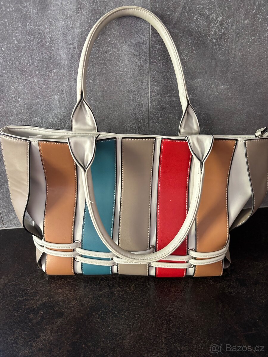 zánovní kabelka zn. Baťa - 2