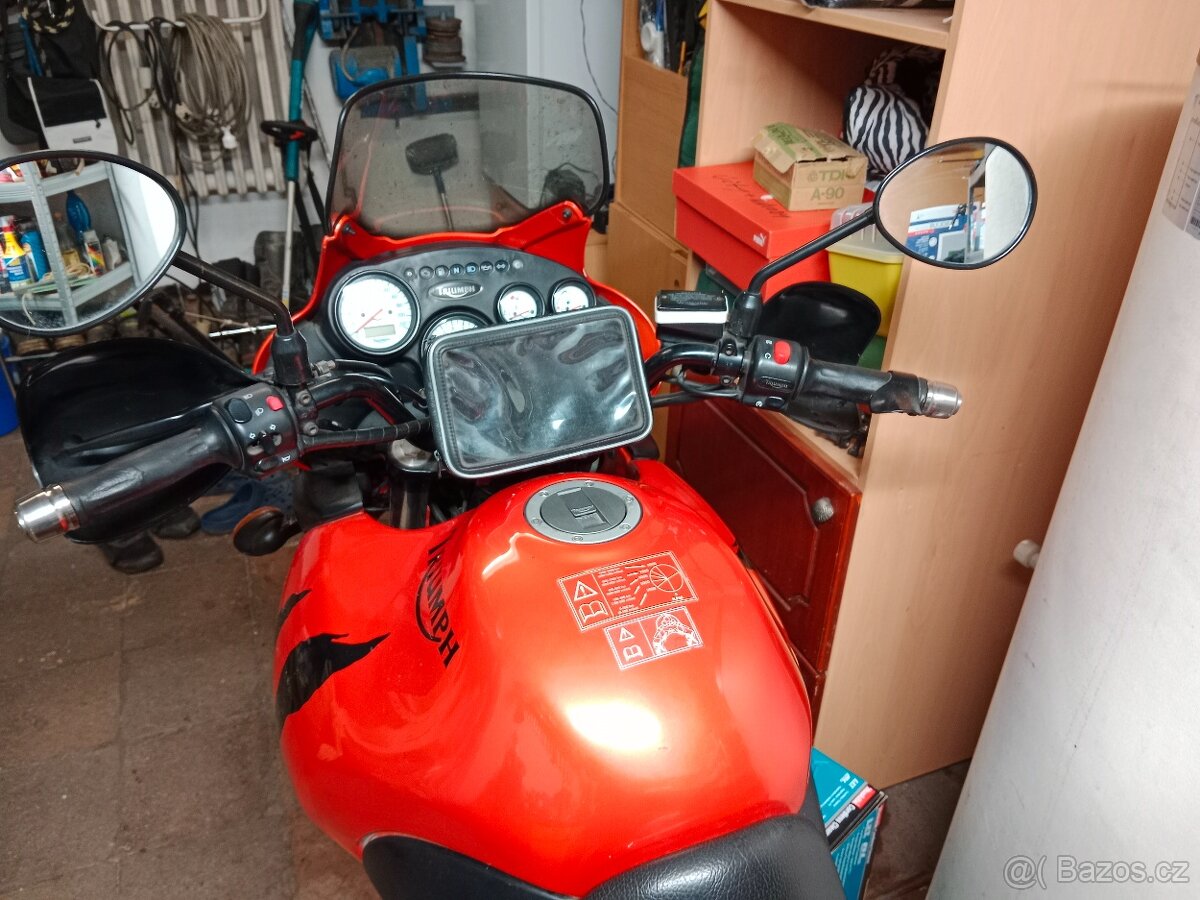 Triumph Tiger 955i - 2