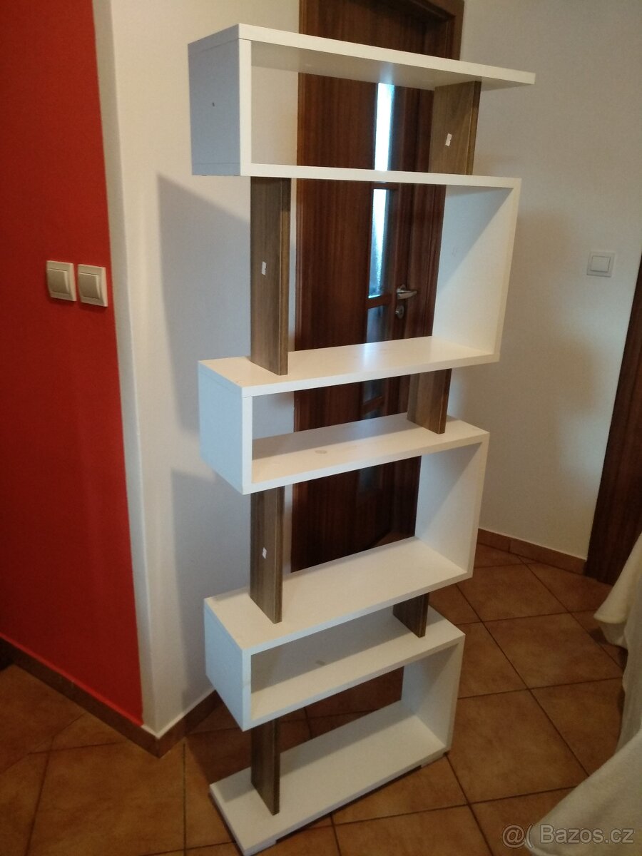 REGÁL - 2