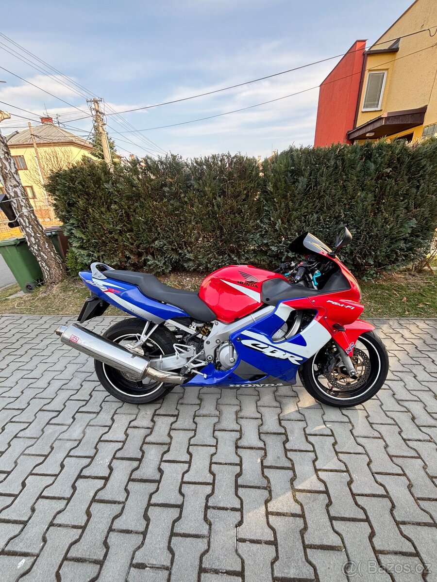 HONDA CBR 600F - 2