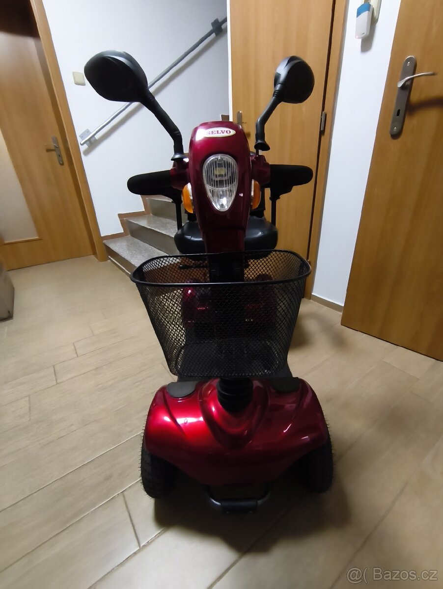 Invalidní vozík Selvo 4250 - 2