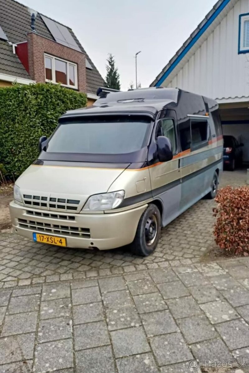 Peugeot boxer obytná dodávka - 2